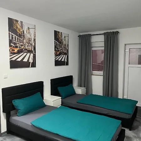 Gergert Gundelsheim Guest house *